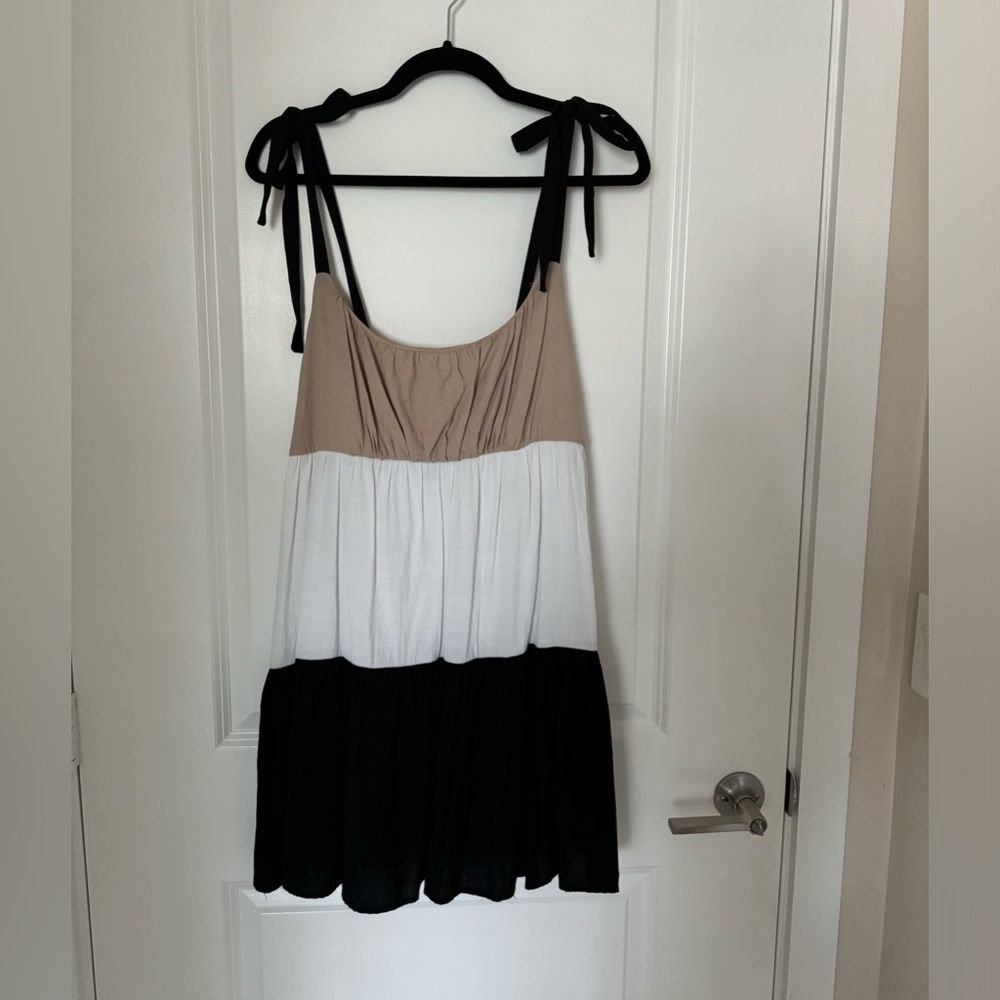 Color block babydoll dress
